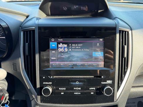 Used 2021 Subaru Impreza 2.0i Premium image 28