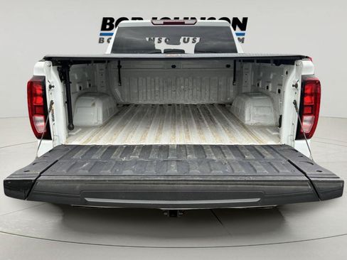Used 2023 GMC Sierra 1500 Elevation w/ LPO, Elevation Black Package AWD/4WD image 10