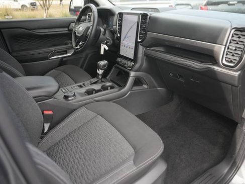 Used 2024 Ford Ranger XLT w/ Technology Package image 17