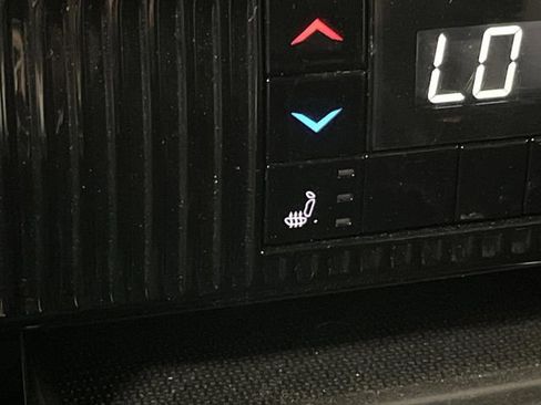 Used 2023 Jeep Wagoneer Series II w/ Premium Group I image 36