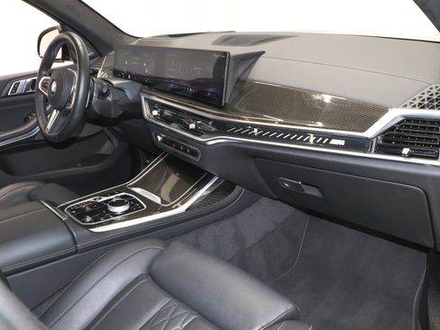 Used 2026 BMW X7 M60i image 27