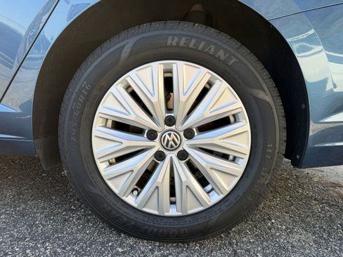 Used 2019 Volkswagen Jetta S w/ Driver Assistance Package image 19