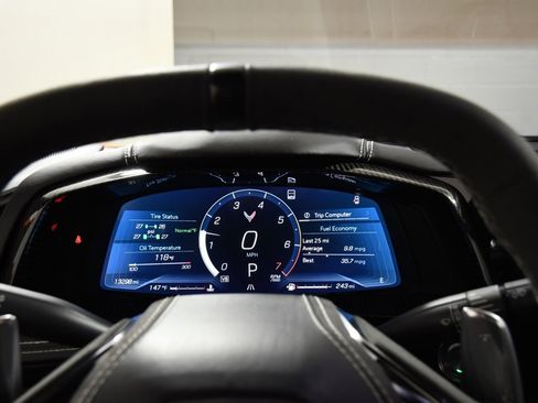 Used 2023 Chevrolet Corvette Stingray Premium Cpe w/ Z51 Performance Package image 26