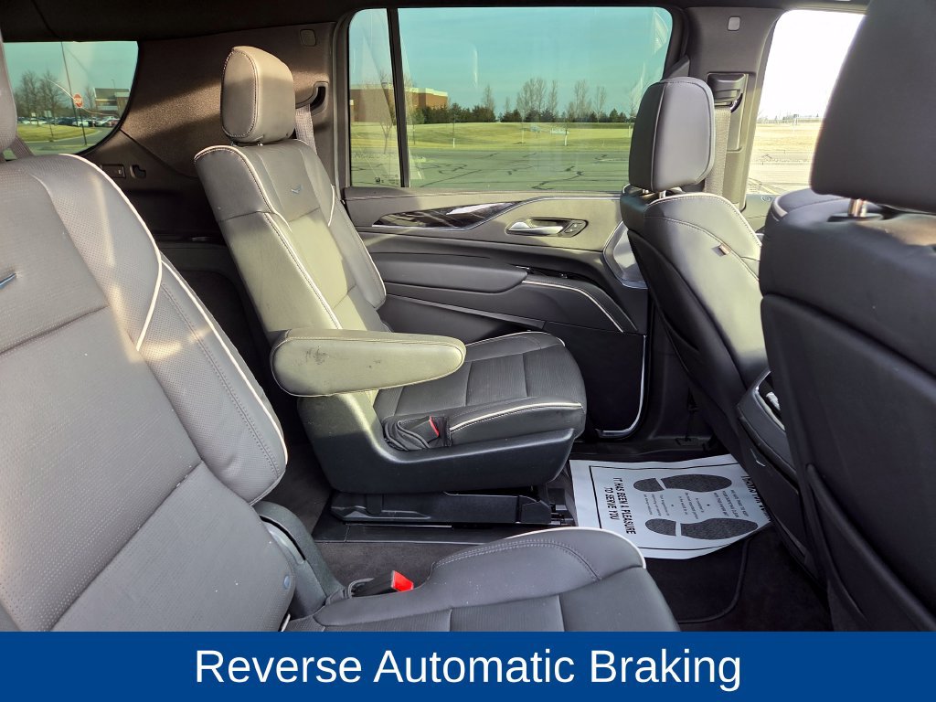 Used 2023 Cadillac Escalade ESV Sport w/ Touring Package AWD/4WD image 40