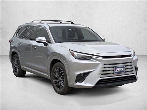 Used 2024 Lexus TX 350 FWD image 3