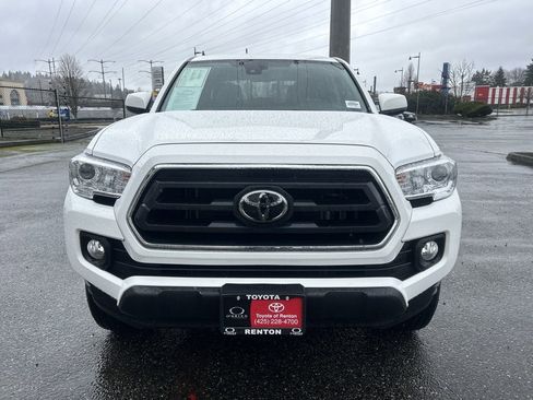 Certified 2023 Toyota Tacoma SR5 image 2