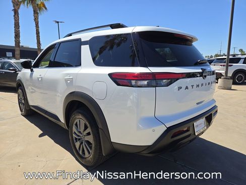 New 2026 Nissan Pathfinder SV FWD image 5