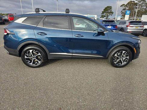 New 2025 Kia Sportage EX image 33