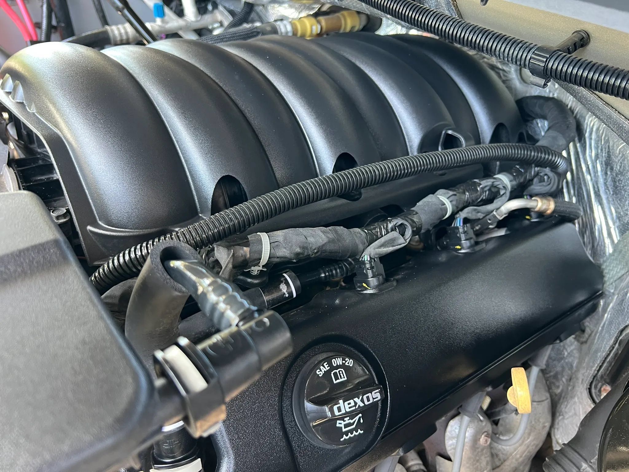 Used 2016 Chevrolet Suburban LT RWD image 48