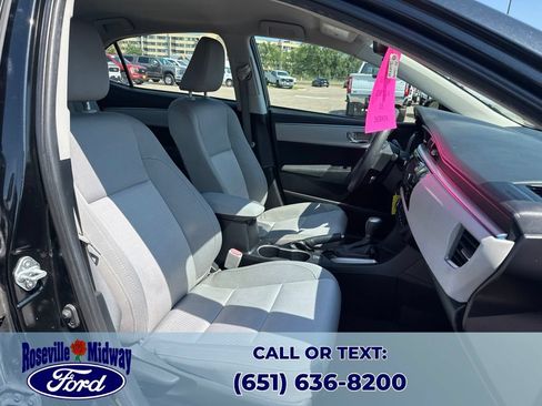 Used 2014 Toyota Corolla LE FWD image 31