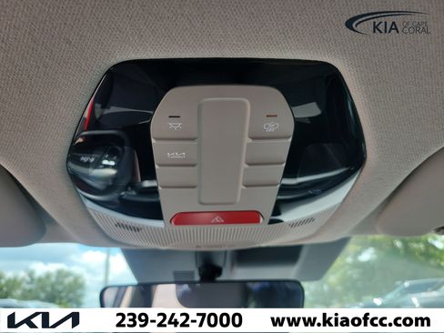 Certified 2025 Kia K4 FWD image 31