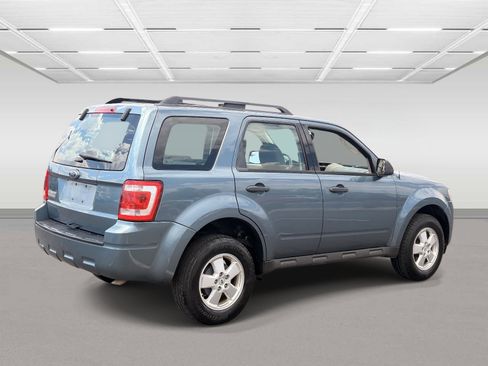 Used 2012 Ford Escape XLS FWD image 5