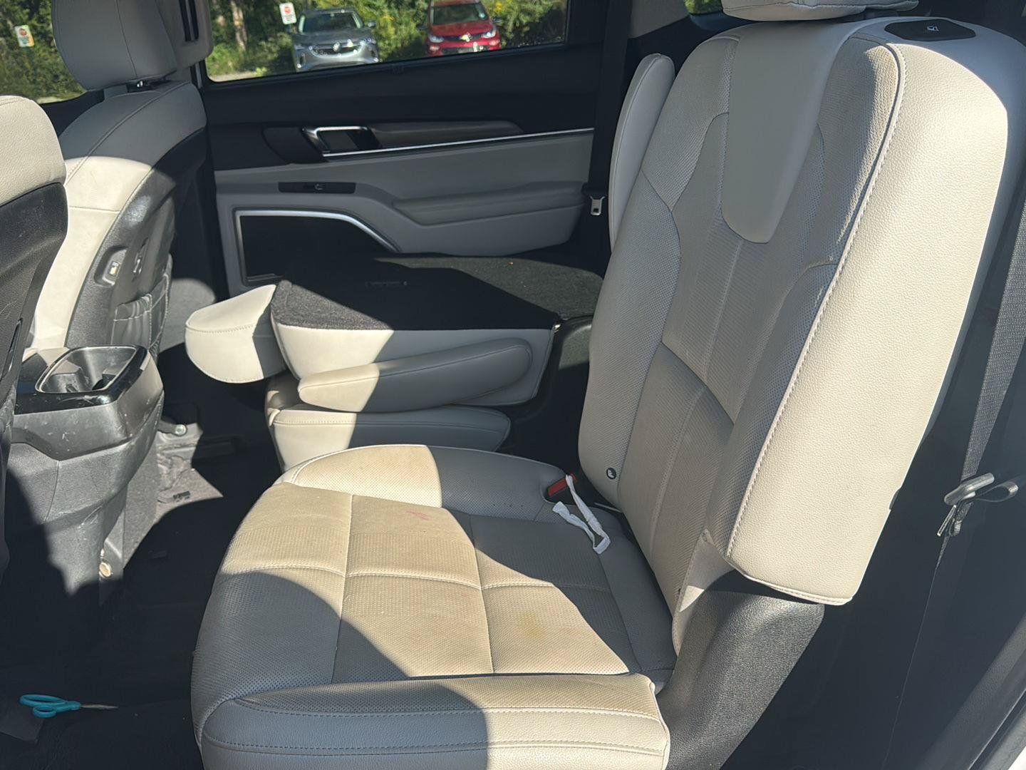 Used 2021 Kia Telluride EX w/ EX Premium Package AWD/4WD image 10