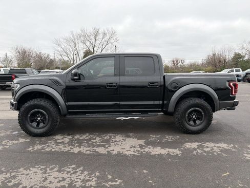 Used 2018 Ford F150 Raptor w/ Equipment Group 802A Luxury image 16
