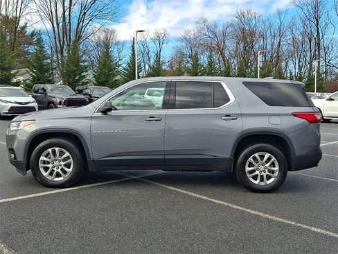 Used 2021 Chevrolet Traverse LS w/ LPO, Floor Liner Package image 7