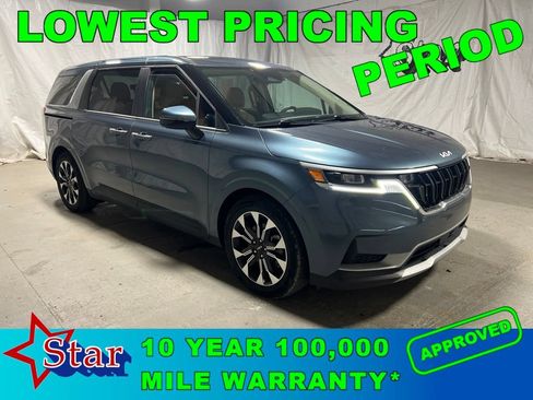Used 2024 Kia Carnival EX FWD image 1