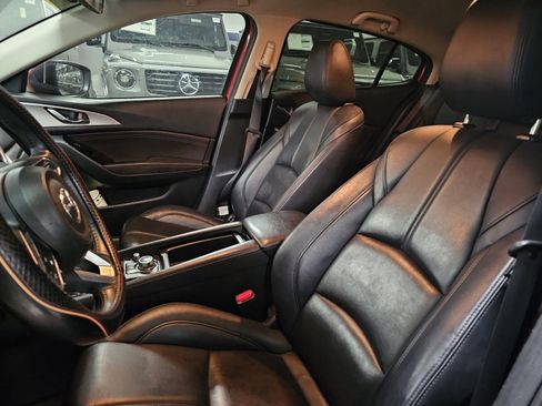 Used 2017 MAZDA MAZDA3 Touring image 6