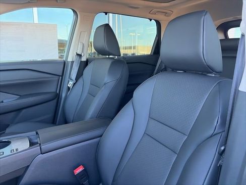 New 2026 Nissan Rogue SV w/ SV Premium Package image 9