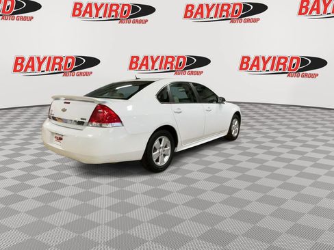 Used 2010 Chevrolet Impala LT w/ Luxury Edition Package FWD image 8