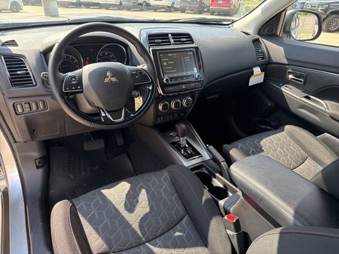 New 2025 Mitsubishi Outlander Sport LE image 5