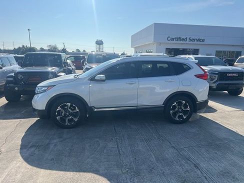 Used 2018 Honda CR-V Touring image 4