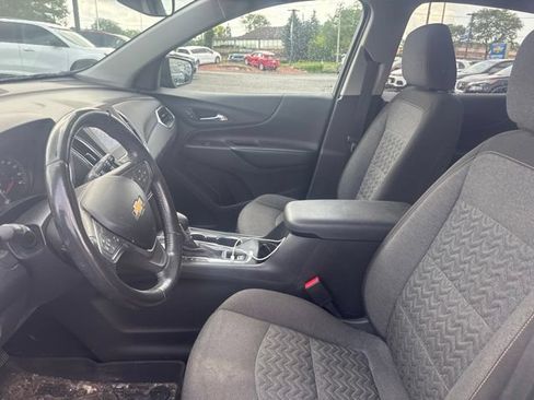 Certified 2022 Chevrolet Equinox LT FWD image 8