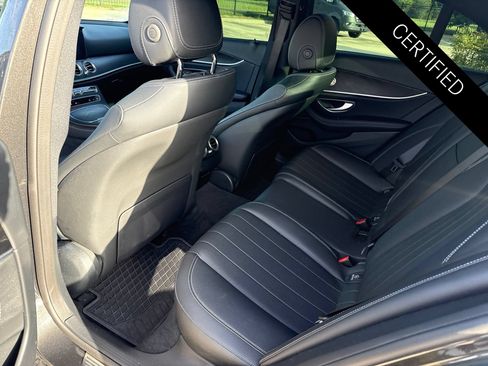 Used 2022 Mercedes-Benz E 350 Sedan image 10