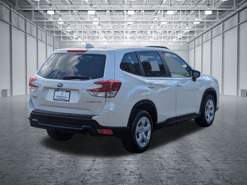 Used 2022 Subaru Forester Limited AWD/4WD image 5