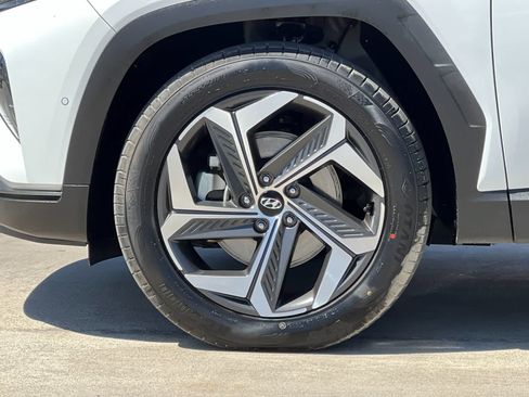 Used 2024 Hyundai Tucson Limited FWD image 28