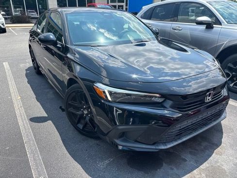 Used 2023 Honda Civic Sport image 1