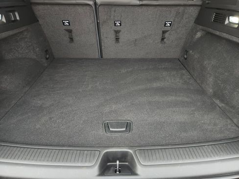 Used 2023 Buick Envision Essence image 36