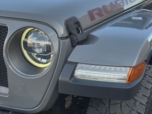 Used 2020 Jeep Wrangler Unlimited Rubicon AWD/4WD image 9