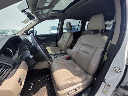 Used 2016 Honda Pilot EX-L image 11