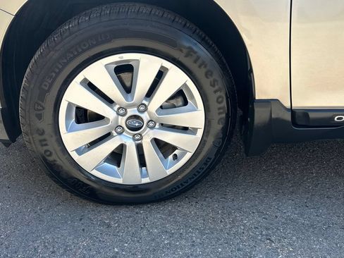 Used 2019 Subaru Outback 2.5i Premium w/ Popular Package #2 AWD/4WD image 22