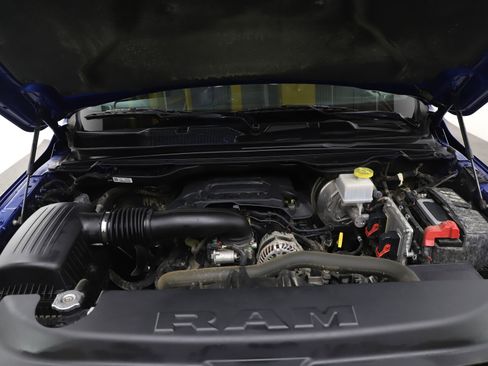 Used 2019 RAM 1500 Big Horn image 31