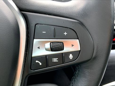 Used 2023 BMW i4 eDrive40 w/ Premium Package image 23