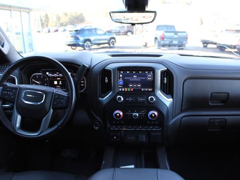 Used 2023 GMC Sierra 2500 Denali w/ Denali Ultimate Package image 14