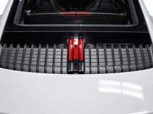 Used 2020 Porsche 911 Carrera S image 15