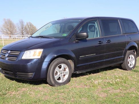 Used 2009 Dodge Grand Caravan SE w/ Climate Group image 7
