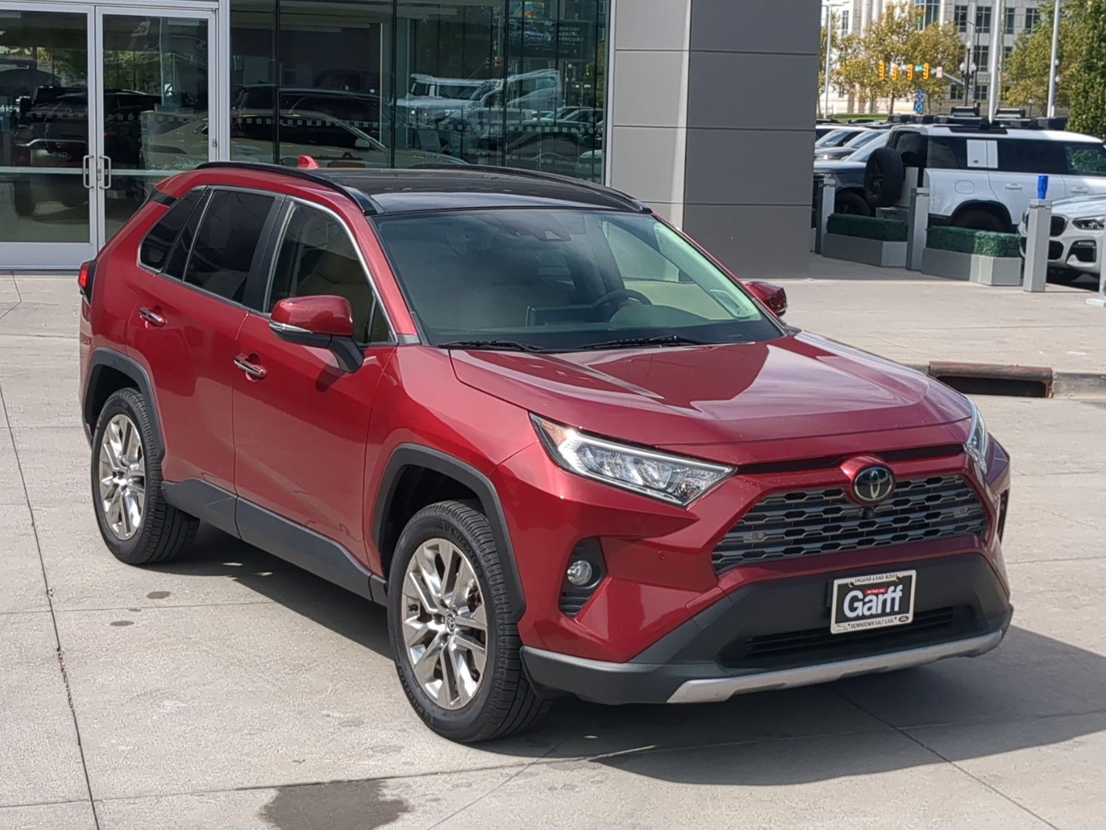 Used 2021 Toyota RAV4 Limited AWD/4WD image 3