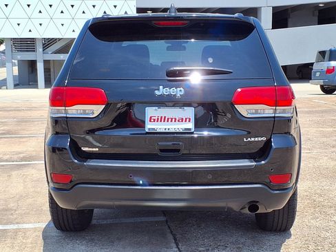 Used 2019 Jeep Grand Cherokee Laredo RWD image 26
