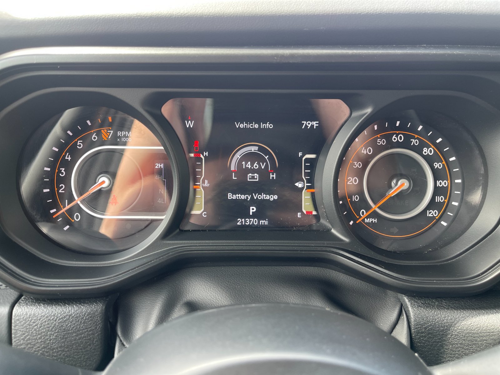 Used 2026 Jeep Gladiator Mojave AWD/4WD image 28