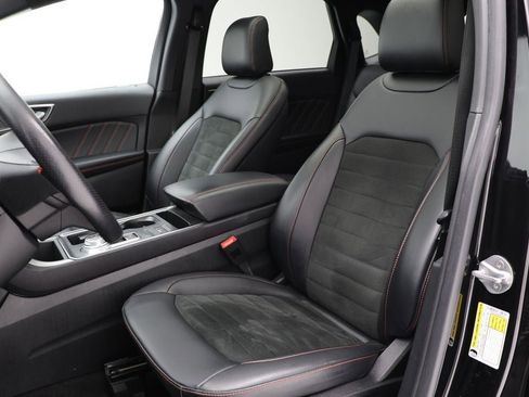 Used 2022 Ford Edge ST-Line image 16