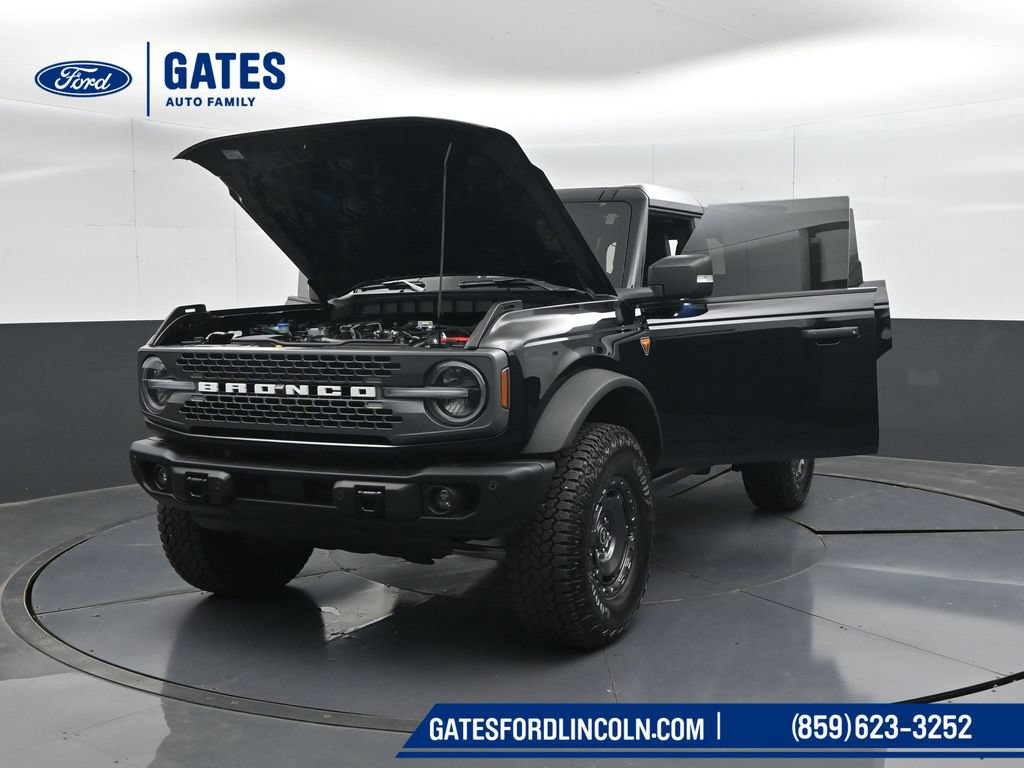 Used 2025 Ford Bronco Badlands AWD/4WD image 58