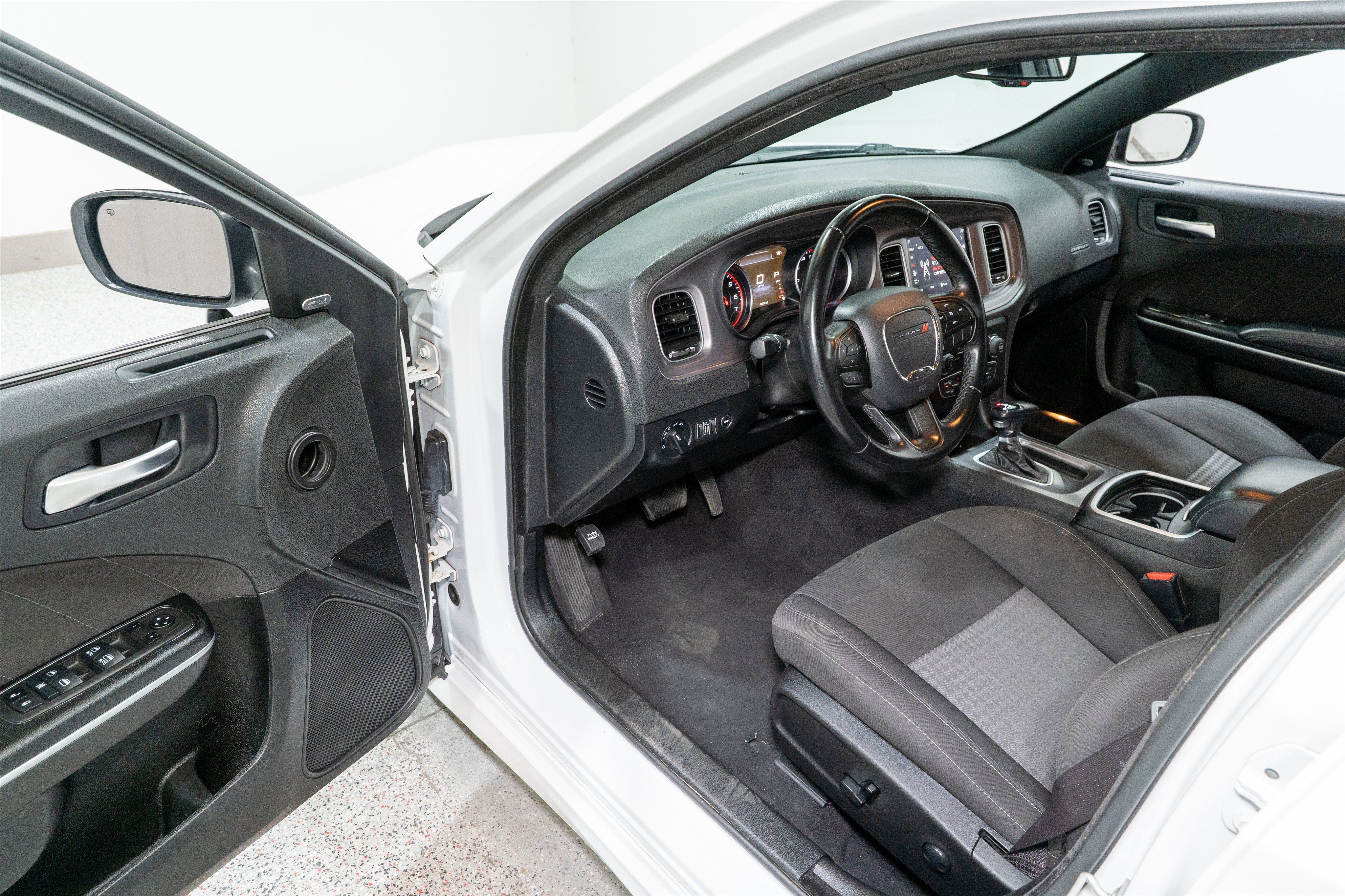 Used 2023 Dodge Charger GT RWD image 12