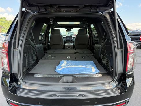 Used 2023 Chevrolet Tahoe RST AWD/4WD image 14