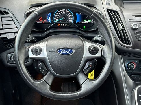Used 2017 Ford C-MAX SE image 15