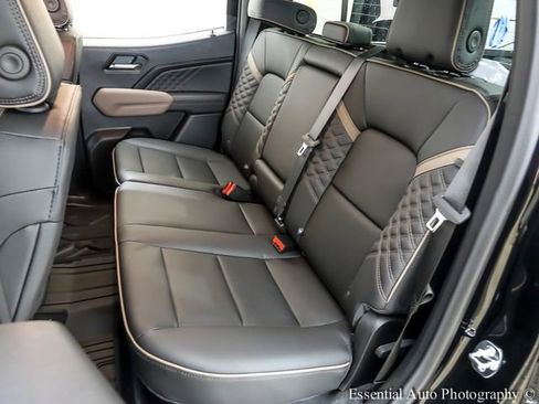 New 2026 GMC Canyon Denali w/ LPO, Denali Black Edition AWD/4WD image 12