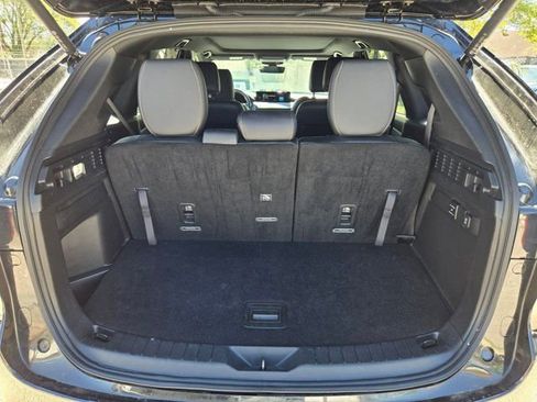 Used 2025 MAZDA CX-90 3.3 Turbo w/ Premium Plus Pkg image 7