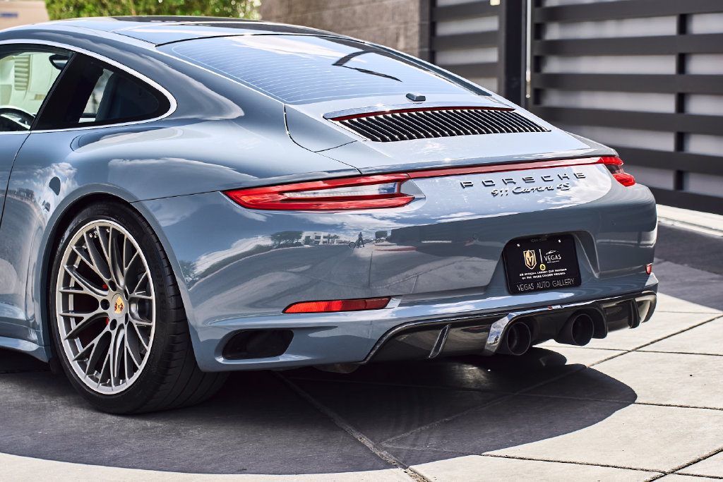 Used 2017 Porsche 911 Carrera 4S AWD/4WD image 7